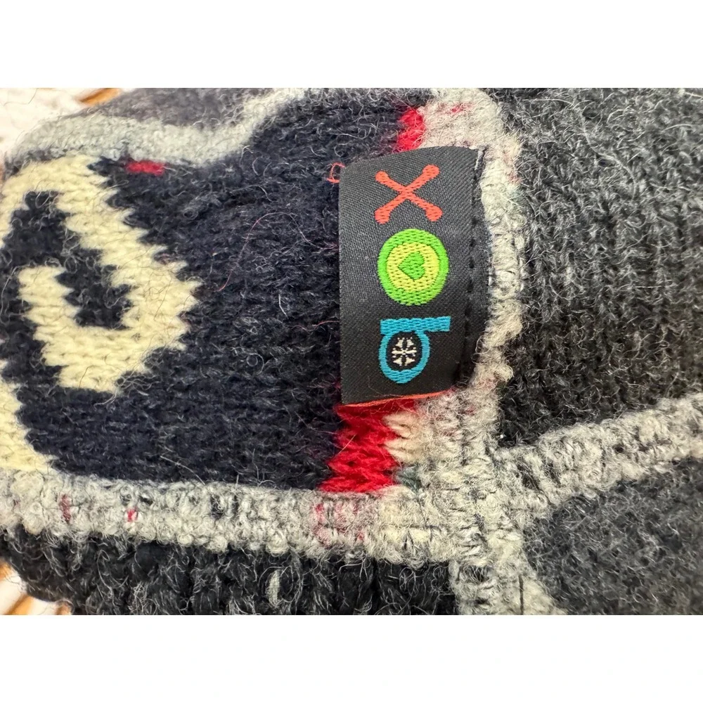 XOB Hat made from recycled sweaters Sz One‎ Size